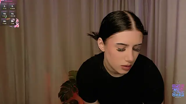 HazelHayesss online show from May 2026 03:11:01 PM