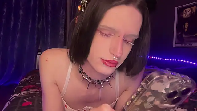 Snapshot of Niky_Long chatting on May 2026 11:54:01 PM Niky Long online show from May 2026 11:54:01 PM