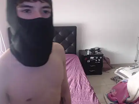 baretic0 online show from April 2026 09:15:01 PM