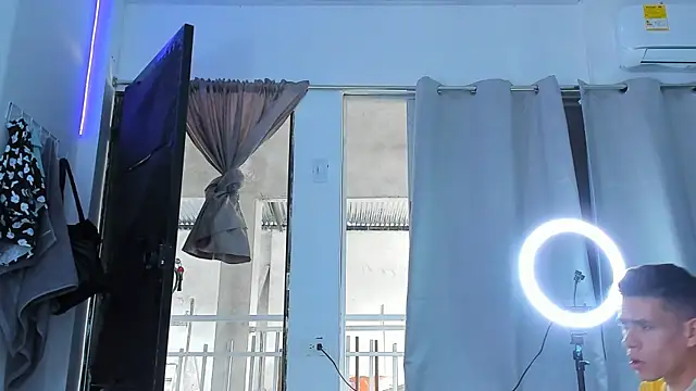 nezonx online show from May 2026 08:03:01 PM