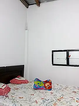Snapshot of LuluDream chatting on April 2026 11:16:02 AM LuluDream online show from April 2026 11:16:02 AM