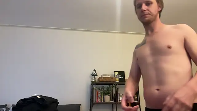 Tippygirl online show from April 2026 04:29:01 AM