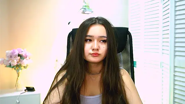AmiMeow  online show from April 2026 12:29:02 PM
