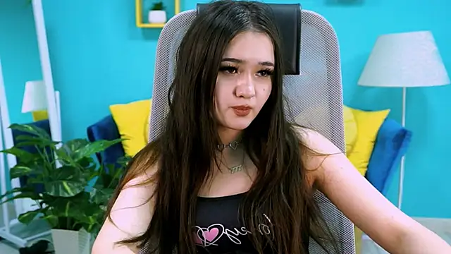 AmiMeow  online show from May 2026 09:38:02 AM