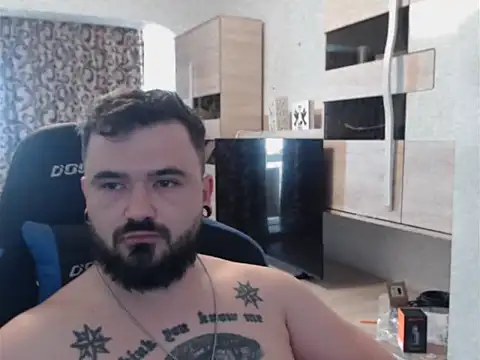 Snapshot of RelentlessNoir chatting on April 2026 11:48:01 AM RelentlessNoir online show from April 2026 11:48:01 AM