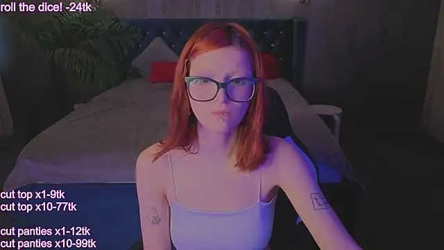 Snapshot of Sheena_coy chatting on August 2026 03:36:02 PM Sheena coy online show from August 2026 03:36:02 PM