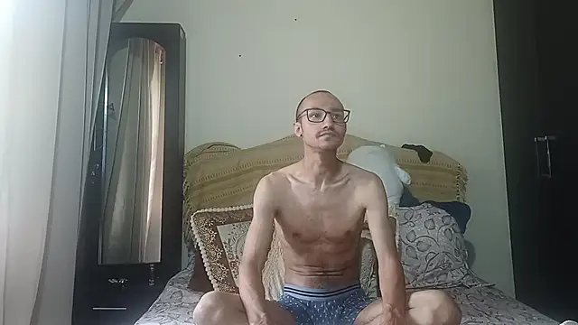 Snapshot of Oliver_Goldberg chatting on April 2026 05:27:01 PM Oliver Goldberg online show from April 2026 05:27:01 PM