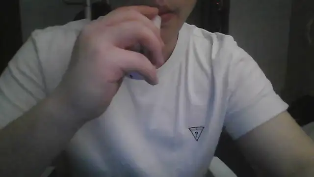 Snapshot of reogjdossw chatting on April 2026 01:45:02 PM reogjdossw online show from April 2026 01:45:02 PM