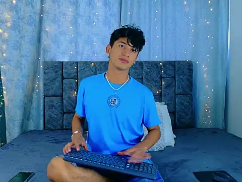 IhanKing online show from May 2026 06:57:01 PM