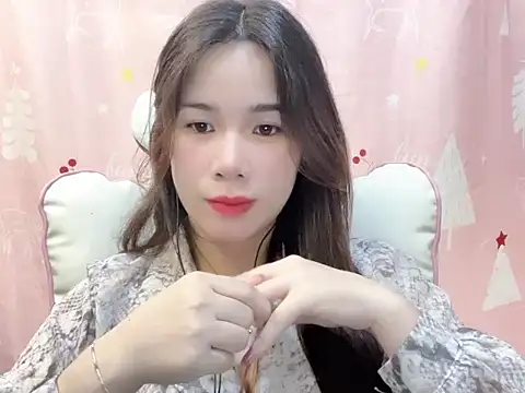Snapshot of Luna3579 chatting on April 2026 04:21:01 AM Luna3579 online show from April 2026 04:21:01 AM