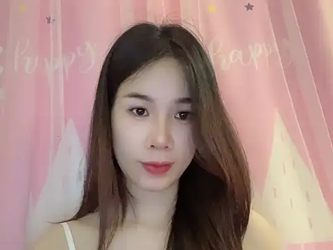 Snapshot of Luna3579 chatting on June 2026 07:37:01 PM Luna3579 online show from June 2026 07:37:01 PM