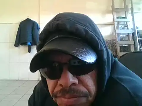 Snapshot of Oskr2024XXX chatting on January 2025 09:46:02 PM Oskr2024XXX online show from January 2025 09:46:02 PM