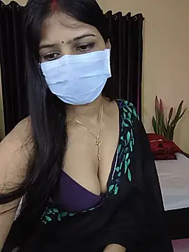 Eva Elexx online show from July 2026 06:01:02 PM
