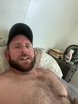 Snapshot of phattyluv89 chatting on May 2026 12:22:02 PM phattyluv89 online show from May 2026 12:22:02 PM