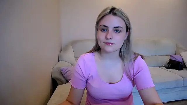 Snapshot of _shy_sabrina__ chatting on July 2026 01:03:01 PM shy sabrina online show from July 2026 01:03:01 PM