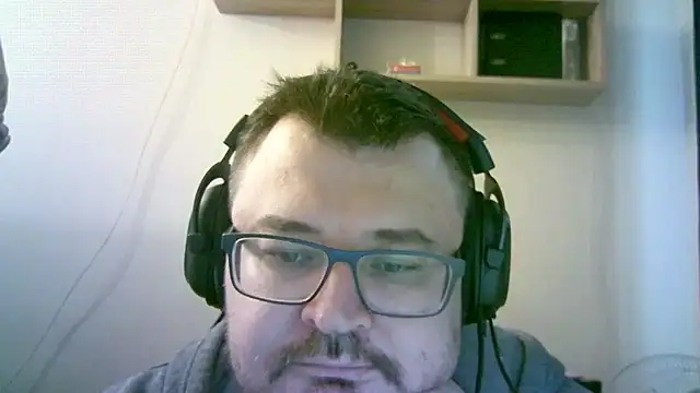 Snapshot of FantastickBombastick chatting on May 2026 03:31:02 PM FantastickBombastick online show from May 2026 03:31:02 PM