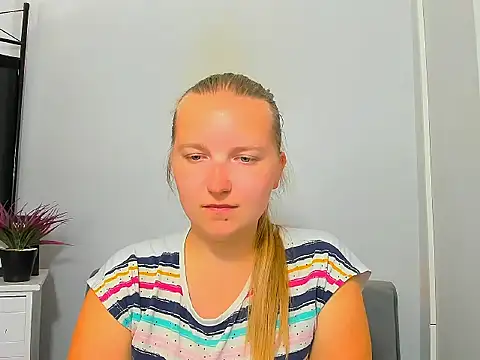RoseTeacherX online show from June 2026 05:12:02 PM