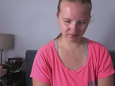 RoseTeacherX online show from July 2026 06:32:01 AM