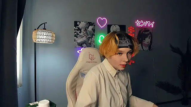 JoGarder online show from April 2026 08:43:01 AM