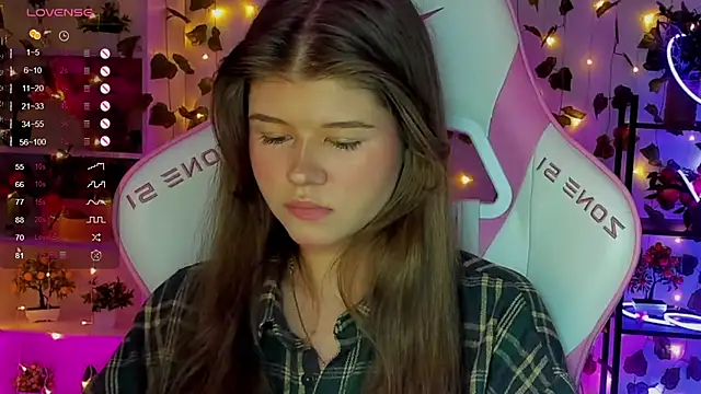 alice tails online show from April 2026 08:09:02 PM