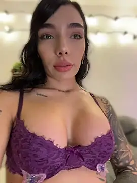Snapshot of milasantana_ chatting on May 2026 09:21:02 PM milasantana online show from May 2026 09:21:02 PM