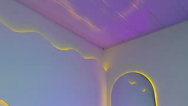 Snapshot of MiaMalcova__ chatting on May 2026 08:35:02 PM MiaMalcova online show from May 2026 08:35:02 PM