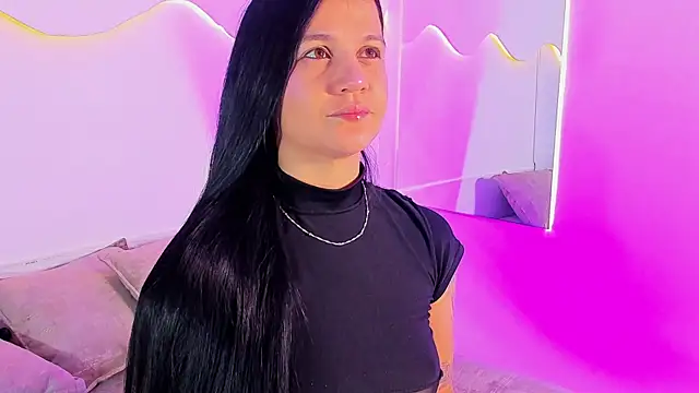 Snapshot of MiaMalcova__ chatting on May 2026 10:09:02 AM MiaMalcova online show from May 2026 10:09:02 AM