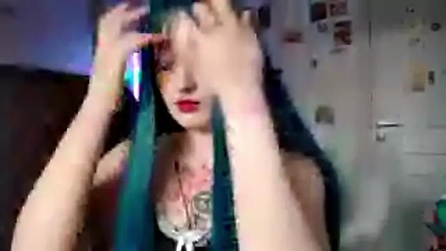 UniSunny online show from April 2026 02:07:02 PM