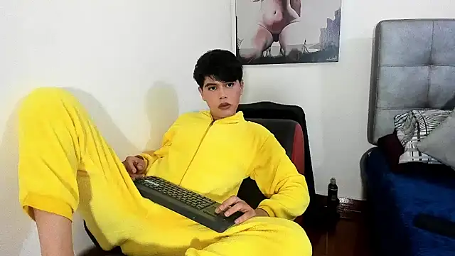 Felipe Kold online show from June 2026 03:07:02 AM