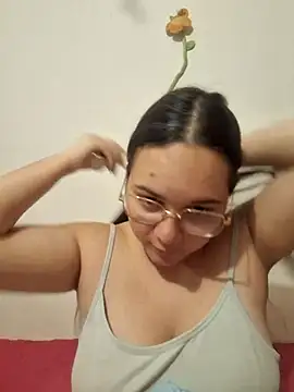 Sophie Secret7 online show from April 2026 10:03:01 AM