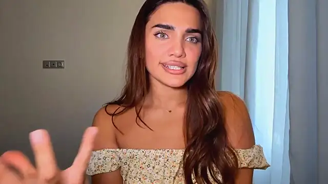 MelindaReny online show from April 2026 01:14:02 PM