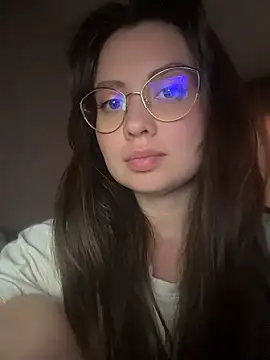 Snapshot of Aitana_Magic chatting on April 2026 02:24:01 PM Aitana Magic online show from April 2026 02:24:01 PM