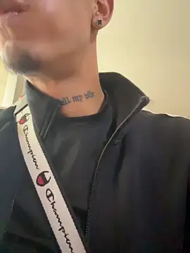 willclayy online show from May 2026 11:51:02 AM