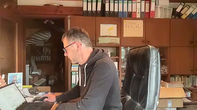 o florian o1 online show from May 2026 08:53:01 AM
