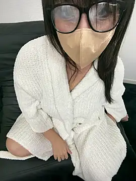 hanahana-ch online show from April 2026 07:14:01 AM