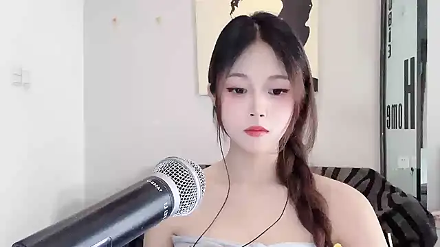 Snapshot of KiKi-011 chatting on May 2026 07:38:01 AM KiKi-011 online show from May 2026 07:38:01 AM