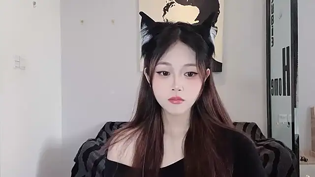 Snapshot of KiKi-011 chatting on June 2026 05:01:01 AM KiKi-011 online show from June 2026 05:01:01 AM