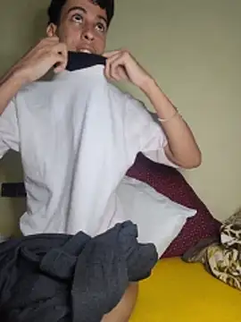 arabic boy hot online show from April 2026 08:09:02 PM