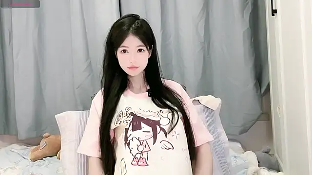 Snapshot of XiaoMei-iiiiii chatting on May 2026 07:13:01 AM XiaoMei-iiiiii online show from May 2026 07:13:01 AM