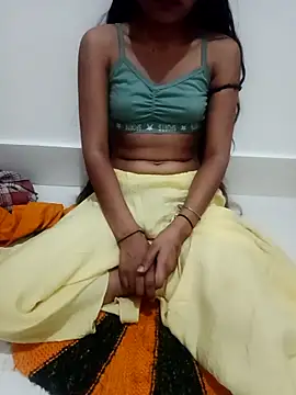 Snapshot of Riya_rani7 chatting on April 2026 04:01:01 PM Riya rani7 online show from April 2026 04:01:01 PM