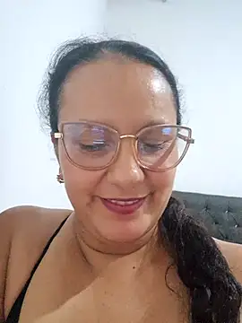 Samanta-42 online show from April 2026 09:39:33 PM