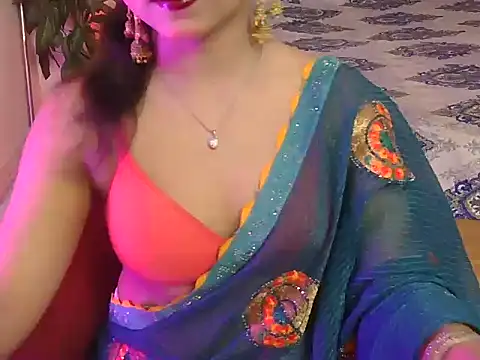 Snapshot of bold-fareen chatting on May 2026 04:25:02 PM bold-fareen online show from May 2026 04:25:02 PM