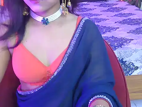 Snapshot of bold-fareen chatting on May 2026 03:02:02 AM bold-fareen online show from May 2026 03:02:02 AM