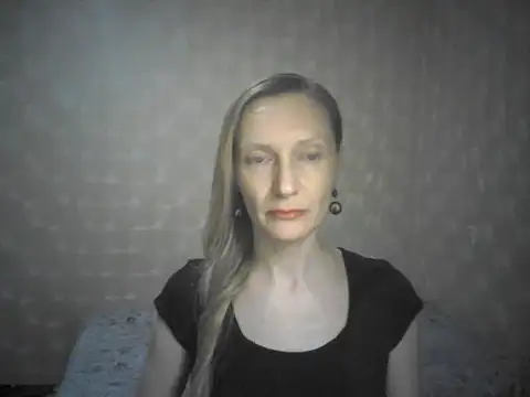 LunaBelle8 online show from May 2026 06:14:02 PM