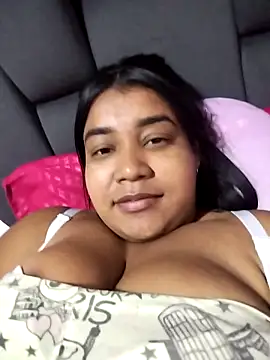 Candy2615 online show from April 2026 09:01:01 PM