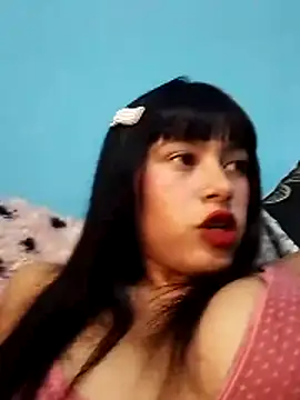 laflacaavip online show from May 2026 11:10:01 PM