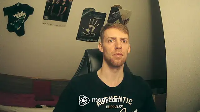 Milkyman7 online show from December 2024 12:55:02 AM