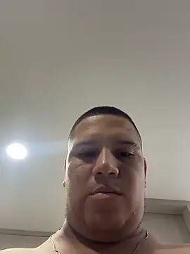 Snapshot of Patricio_02 chatting on May 2026 03:59:02 AM Patricio 02 online show from May 2026 03:59:02 AM