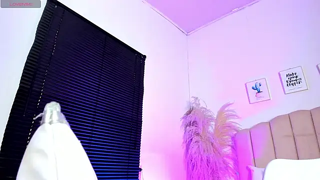 manuboobss online show from June 2026 05:40:02 PM