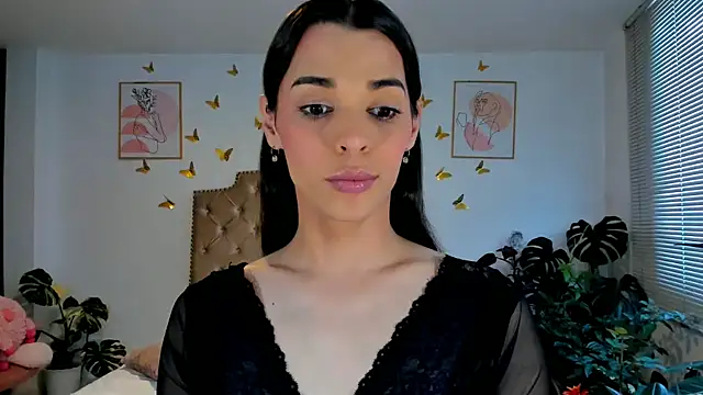 Snapshot of bella_grego chatting on July 2026 02:21:01 PM bella grego online show from July 2026 02:21:01 PM